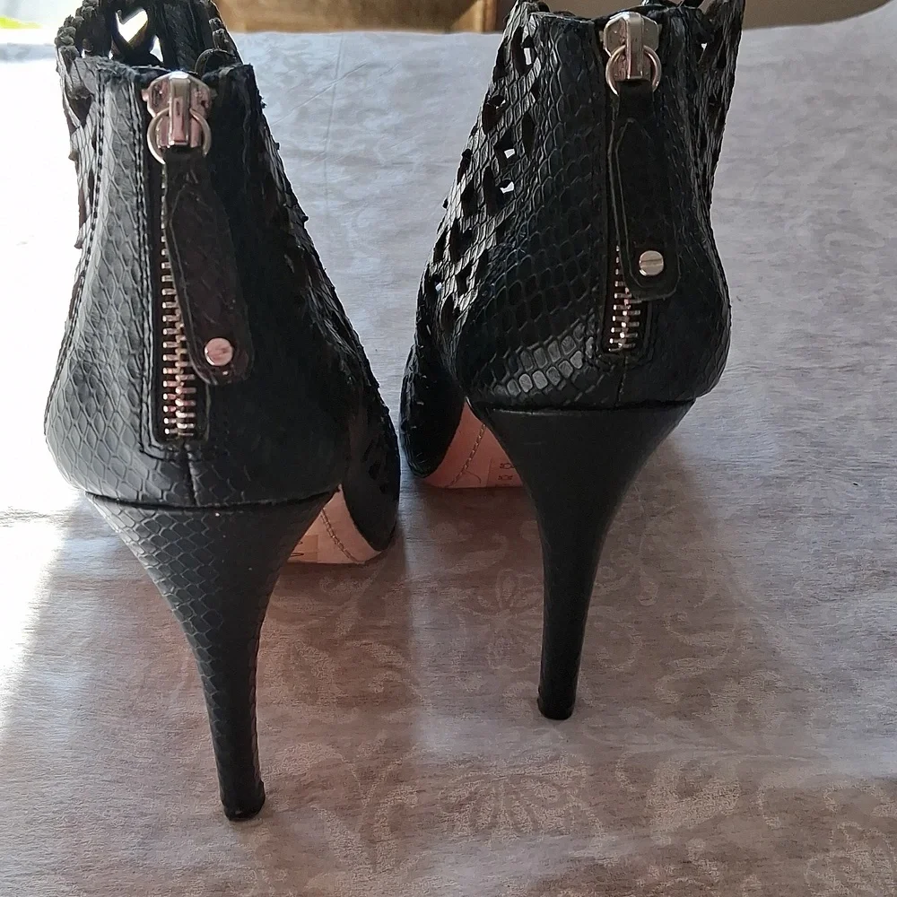 Alice And Olivia By Stacey Bendet Heels Size 40.5 - Picture 5 of 8